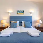 Casa Bruella - Walk To Pool Wifi And Bbq Villa