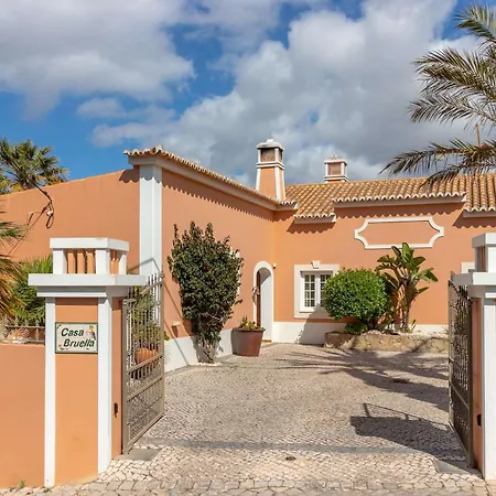 Villa Casa Bruella - Walk To Pool Wifi And Bbq *