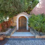 Casa Bruella - Walk To Pool Wifi And Bbq 카르보에이루