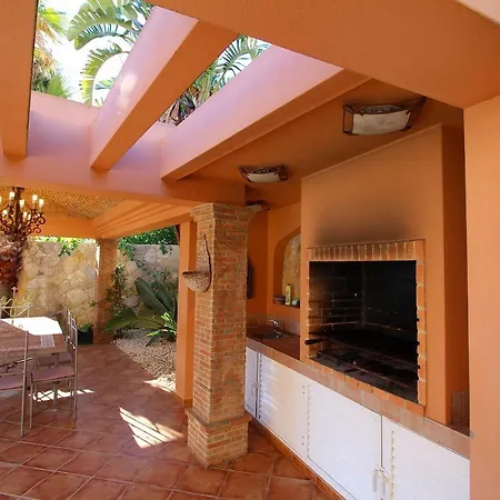 Villa Casa Bruella - Walk To Pool Wifi&bbq *
