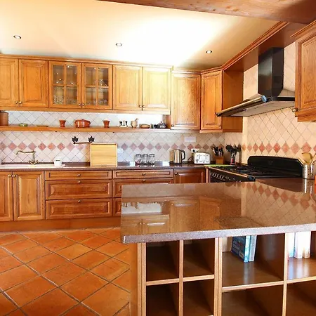 Villa Casa Bruella - Walk To Pool Wifi And Bbq *