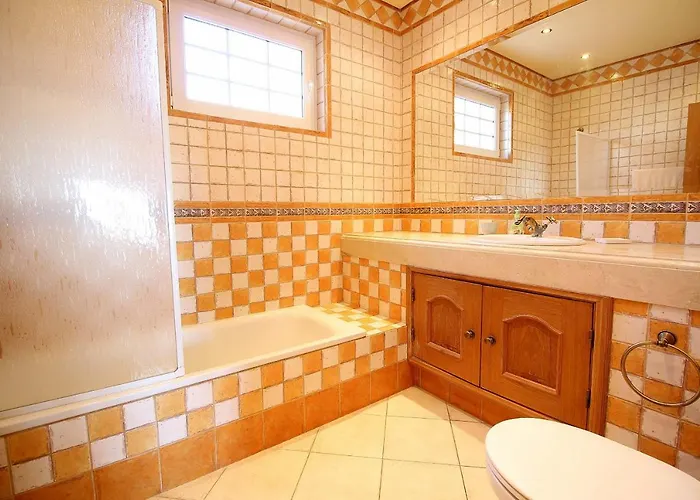 Casa Bruella - Walk To Pool Wifi And Bbq * Carvoeiro (Lagoa)