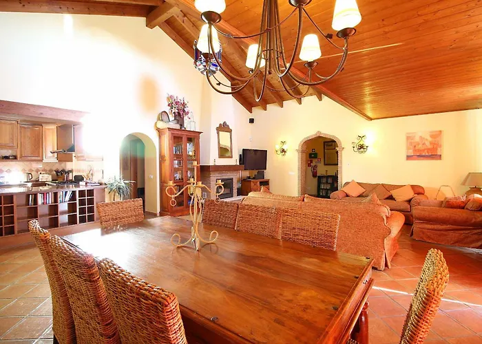 Casa Bruella - Walk To Pool Wifi And Bbq *
