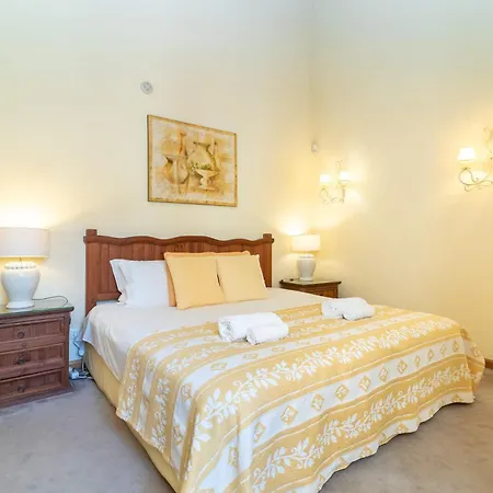 Villa Casa Bruella - Walk To Pool Wifi And Bbq *